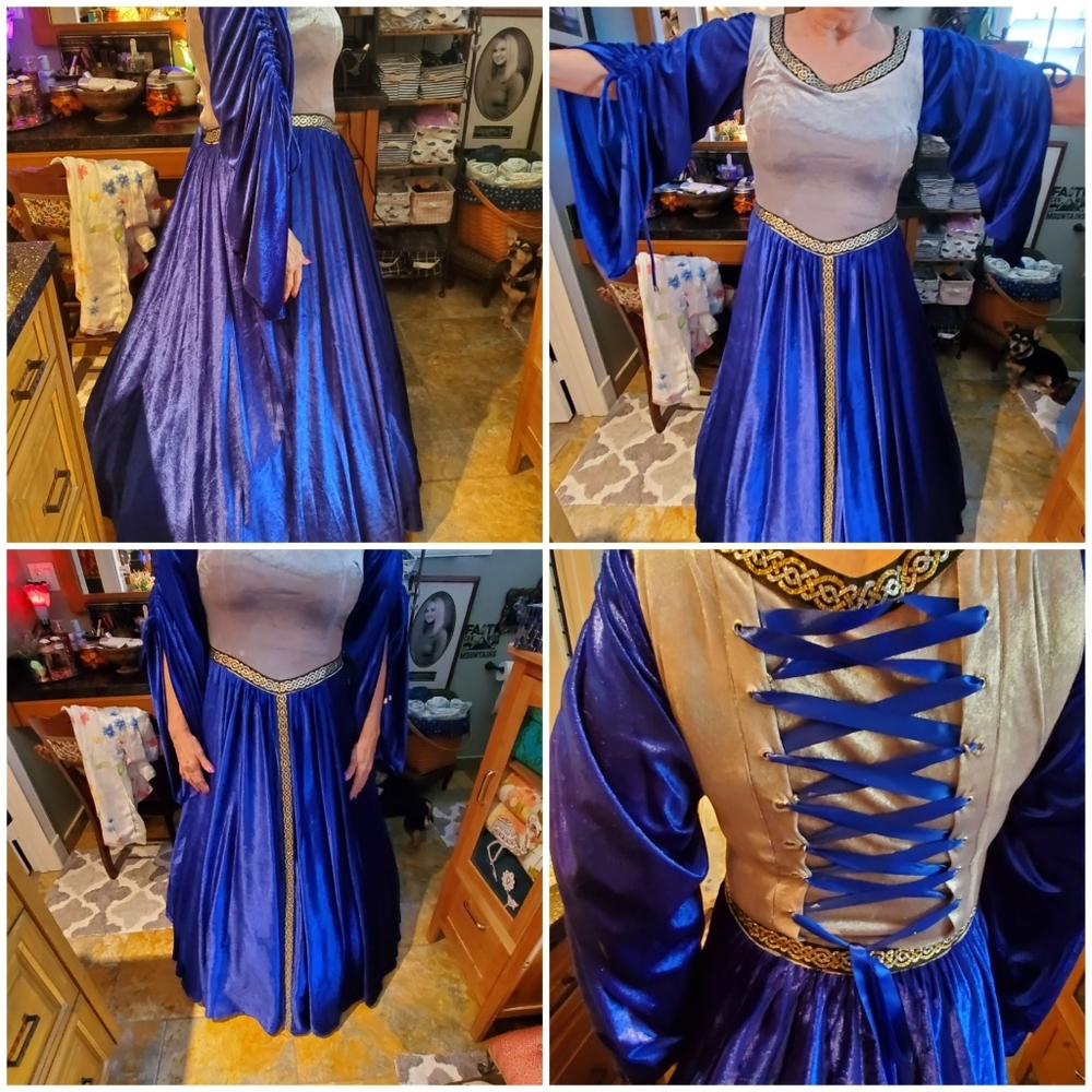 Costume